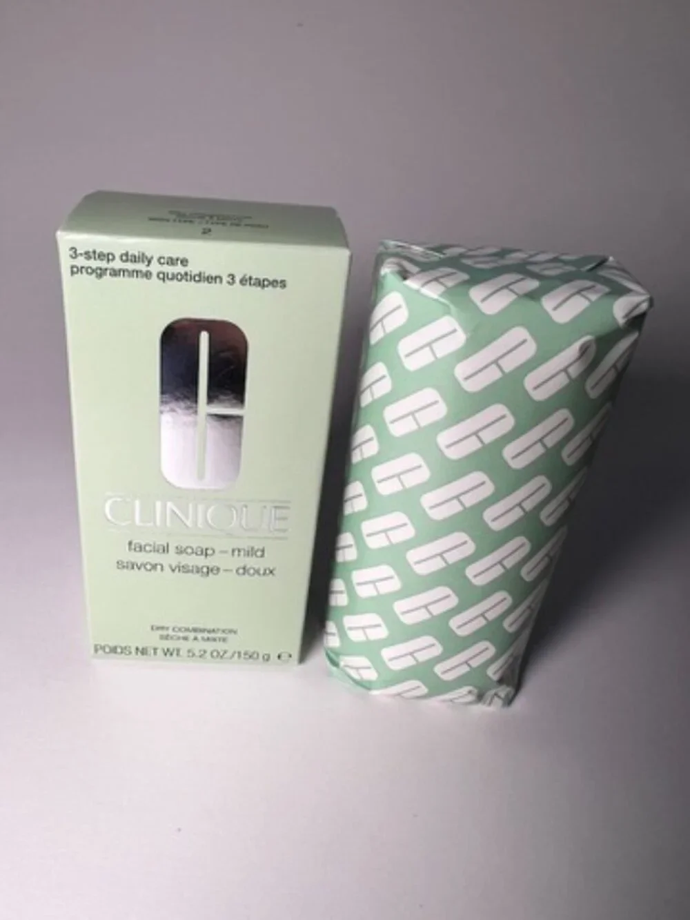Clinique Facial Bar Soap MILD Dry Combination Skin Full Regular Size 5.2 oz